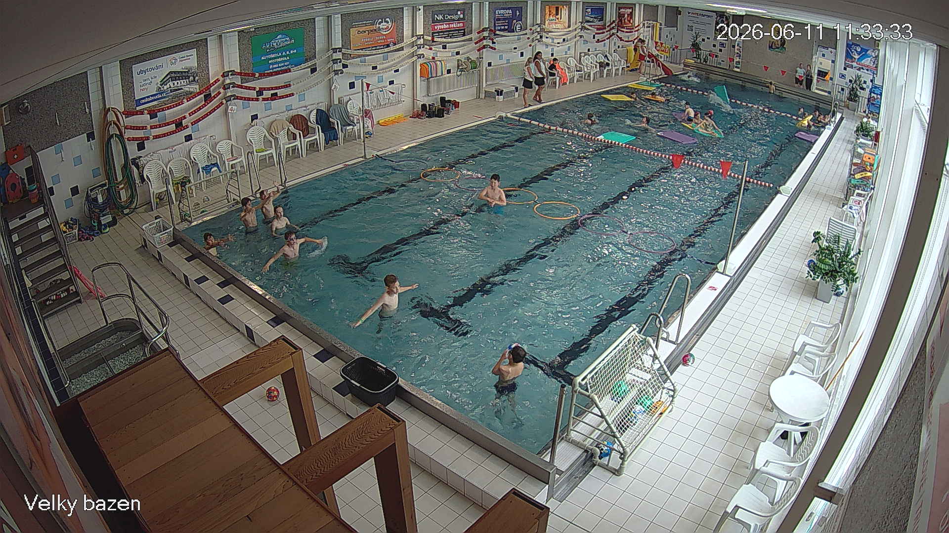 Velký plavecký bazén