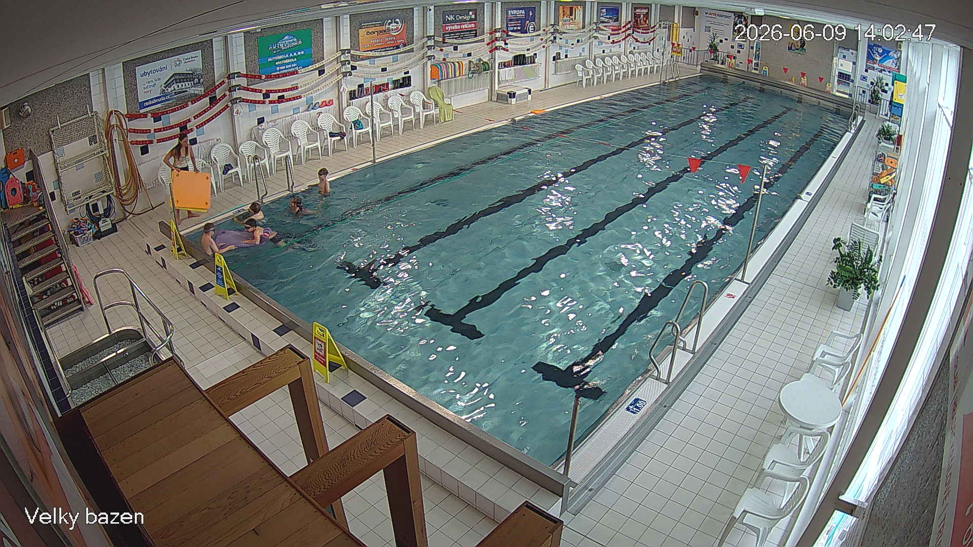 Velký plavecký bazén